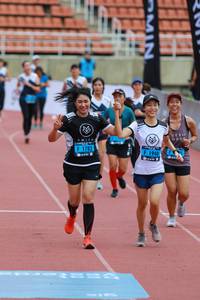 BIB: 1782, 1940
                            <button type="button" onclick="openModal(4614948)" class="btn btn-primary btn-sm float-right btn-popup" data-toggle="modal" data-target=".modal-high-quality">
                        <i class="fas fa-shopping-cart"></i> Add to Cart
                    </button>
                                            <button type="button" onclick="isThisMe(4614948, true)" class="btn btn-success btn-sm float-right btn-popup btn-isme hidden" data-toggle="tooltip" data-placement="bottom" title="นี่คือรูปของคุณใช่ไหม คลิกที่นี่เพื่อเอาเข้าอัลบั้ม">
                        <i class="fas fa-plus"></i> Add to album
                    </button>
                    <button type="button" onclick="isThisMe(4614948, false)" class="btn btn-warning btn-sm float-right btn-popup btn-isnotme hidden">
                        <i class="fas fa-ban"></i> Remove from album
                    </button>